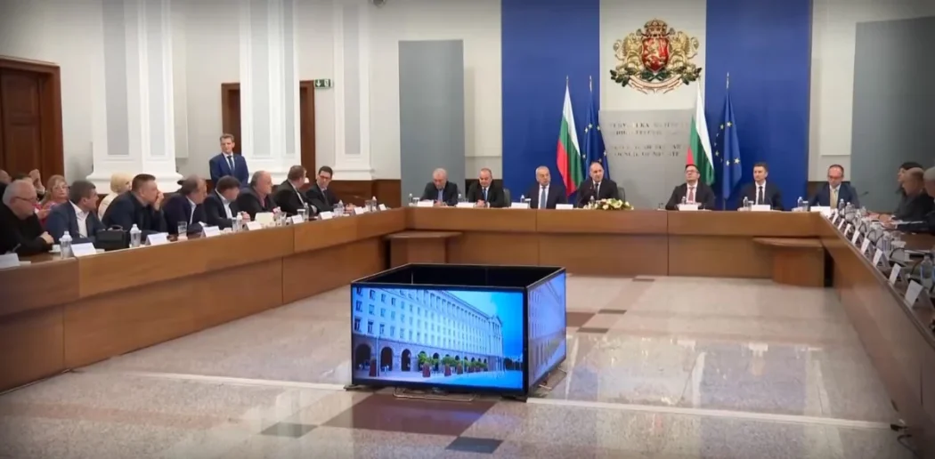 Радев: Без силно родно производство цените на храните няма да се успокоят