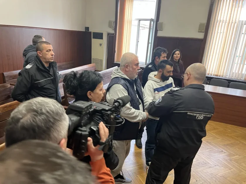 Кокаин за близо 300 000 евро спрян на границата – двама турски граждани в ареста