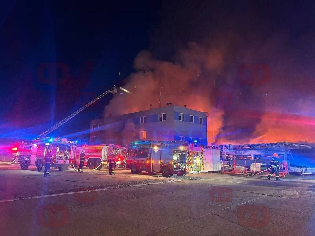 Българска следа в разследването на палеж в чешки оръжеен завод