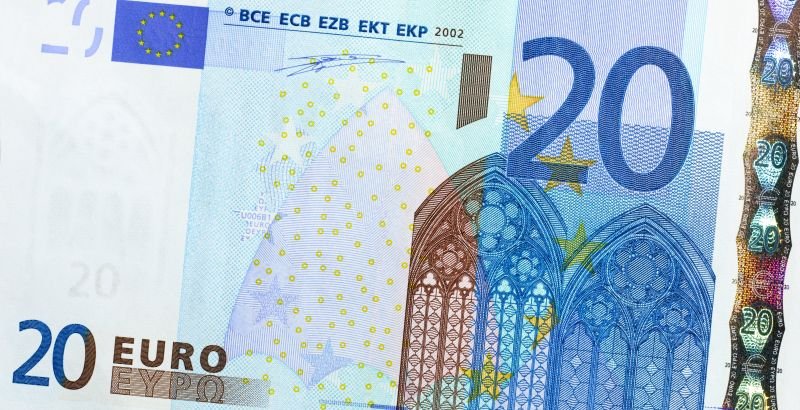 Условна присъда за пласиране на фалшиви евро в Симеоновград