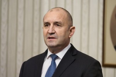 Радев начело в два района: &bdquo;Прогресивна България&ldquo; извади тежка листа от премиери, генерали и шампиони