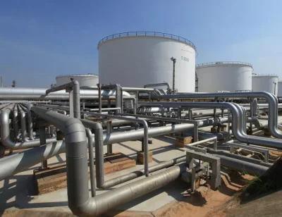 България е в готовност да пусне държавния резерв: Над 1 млн. тона петролни запаси към 10 март