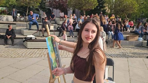 Димитровград върна Пеньо Пенев на сцената: Ученици превърнаха поезията му в картини и музика