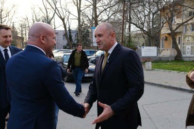 Радев от Ямбол: Ще си върнем държавата и закона при народа