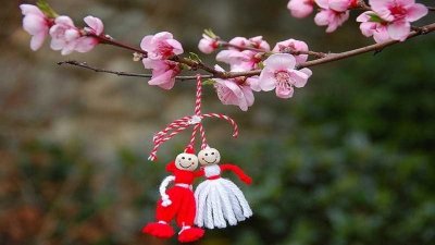 Баба Марта дойде: Традиция, която не избледнява