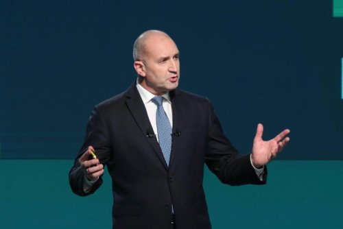 Нова платформа показва вота в реално време: Радев води с близо 12%