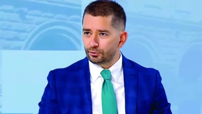 Слави Василев: Подкрепям Радев, защото знам на какво е способен