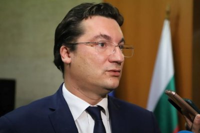 Зарков: Над 50% от цената е в ръцете на държавата &ndash; време е за действия