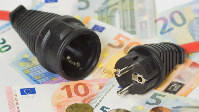 Скандал със сметките за ток: КЗП откри нарушения и готви глоби до 25 000 евро