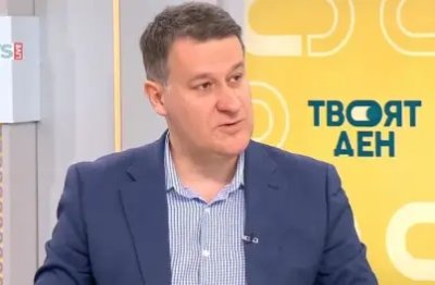 Доц. Милен Любенов: По-високата избирателна активност може да обърка подредбата на партиите