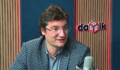 Крум Зарков: Потребителят плаща, а държавата подпомага бизнеса
