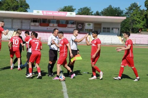 ОФК &bdquo;Хасково&ldquo; избухна с 5:1 срещу &bdquo;Арда" : Делчев с хеттрик преди старта в Трета лига