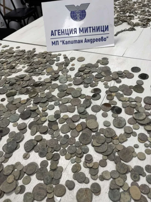 4636 артефакта в турски камион: митницата спря &bdquo;съкровище&ldquo; за Германия на Капитан Андреево