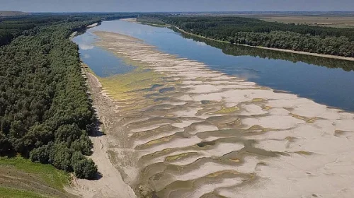 Реките по света пресъхват: 2025 г. удари водните запаси с 42% под нормата