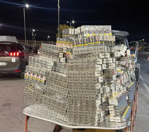 Удар на &bdquo;Капитан Андреево&ldquo;: иззеха 3680 цигари без бандерол при проверки на леки коли