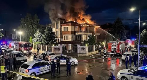 Пожарът в Банкя е умишлен: разследват убийството на бизнесмен, намерен обгорял в дома си