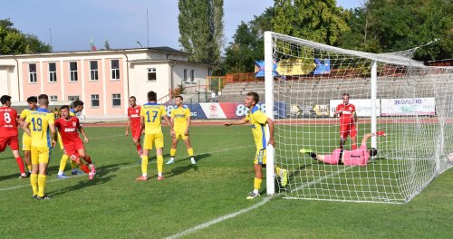 ОФК &bdquo;Хасково&ldquo; сломи "Димитровград" с 2:1 и продължава за Купата на България