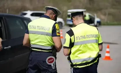 Полицията удари по пътя в Хасковско: 330 нарушения за уикенд, 6 коли спрени от движение