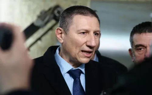 Сарафов сезира премиера Радев: Правосъдният министър прави &bdquo;кастинг&ldquo; за ВСС и си готви път към поста главен прокурор