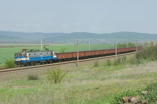 Зърното остава без море: държавата гони 2,3 млн. тона износ по релси