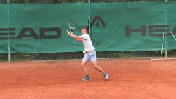 Квалификант бе на сет от сензация в Хасково: Водачът Филаретов се спаси в три сета