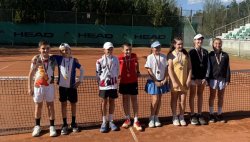 Обрати и тайбрек в Хасково: Генов изпусна финала на сингъл, но взе титла на двойки