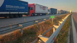 Жегите спират ТИР-овете: АПИ въвежда ограничения в 15 области на 30 юни и 1 юли