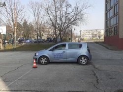 &bdquo;Войната по пътищата&ldquo; мина през полигона: Хасково тества шофьорски умения с тунел, змейка и паркиране за време