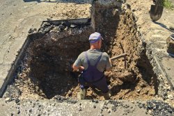 ВиК отстранява аварии в Свиленград и още 11 села: част от района остава без вода, сигнал за наводнен двор в Узунджово