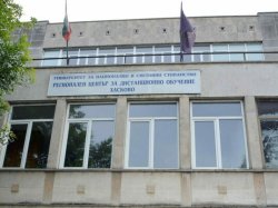 УНСС-Хасково вдигна летвата: приемът приключи с рекордни балове и пълен държавен план