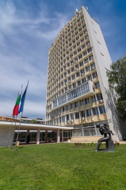 Димитровград затяга правилата за &bdquo;такса смет&ldquo;: по-ранен срок и подписи от всички съсобственици