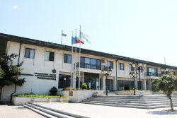 Община Свиленград купува електрически ван за социален дом: поръчка за 41 666 евро